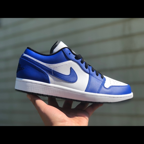 Jordan Other - DS AJ1 low ‘hyper royal’ size 8.5